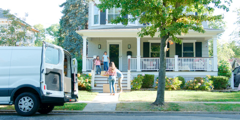 How to Make Long-Distance Moving Less Stressful